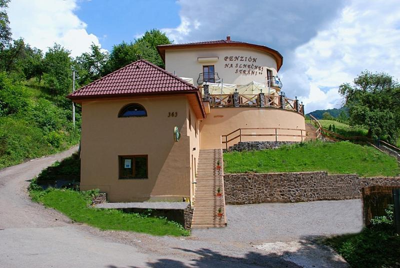 Penzion Na Slnecnej Strani Vyhne Exteriör bild